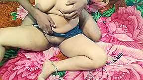 Desi Bhabi Give Me Perfect Blowjob When Husband Not At Home