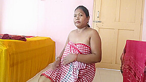 Indian Housewife Dress Change