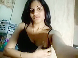 Indian Sex Of Desi Kashmiri College Teacher Fingering Pussy