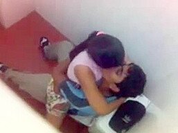 Mms Of College Couple In Washroom
