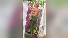 Today Exclusive- Desi Aunty Out Door Bathing 1