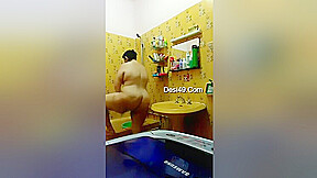 Today Exclusive- Sexy Telugu Bhabhi Record Her Bathing Video For Hubby