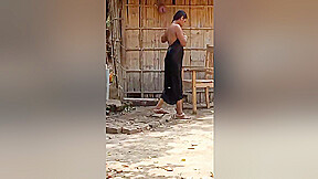 Today Exclusive-village Bhabhi Outdoor Bathing 3