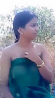 Dehati Desi Slut Outdoor Nude Show