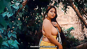 Indian Hot Model Parna Big Boobs 2